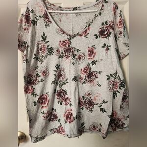 Avenue Cream Floral Relaxed Short Sleeve Tee
